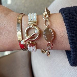 14k toggle pearl bracelet